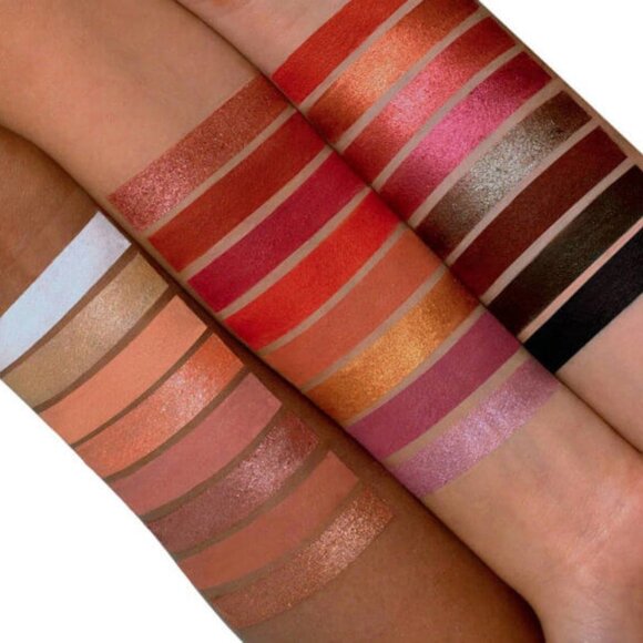 24-Shade Eyeshadow Palette - Picture 6 of 10